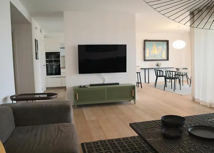 Caladea Locations De 5 Etoiles, Piscine Chauffee Porto-Vecchio (Corsica)