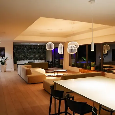 Caladea Locations De 5 étoiles, Piscine Chauffée