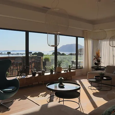 Appartement Caladea Locations De 5 Etoiles, Piscine Chauffee *