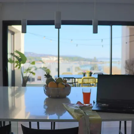 Caladea Locations De 5 Etoiles, Piscine Chauffee *