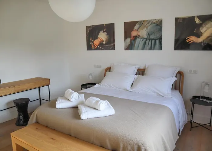 Caladea Locations De 5 étoiles, Piscine Chauffée