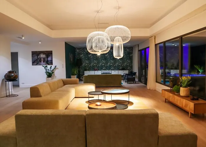 Caladea Locations De 5 étoiles, Piscine Chauffée Porto Vecchio